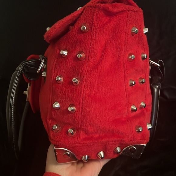 Vintage Lux de Ville Red velvet like Studded Weekender - Picture 9 of 17